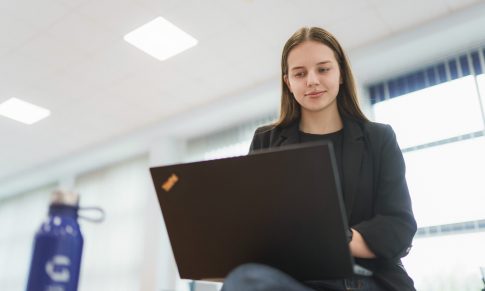 Įstojote, bet nežinote, ką daryti toliau? Aktualiausią informaciją rasite čia!
