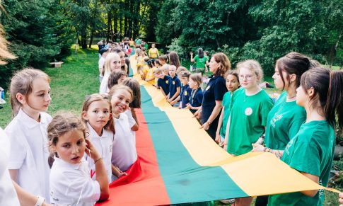 Daugiau nei 300 užsienio lietuvių vaikų ir mokytojų vasarą leido pažindami Lietuvą ir puoselėdami gimtąją kalbą
