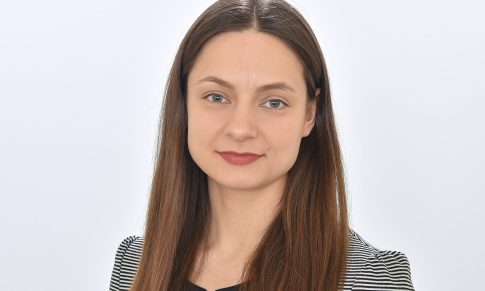 Pradeda dirbti Panevėžio Vytauto Mikalausko menų gimnazijos nauja direktorė Eglė Račinskienė