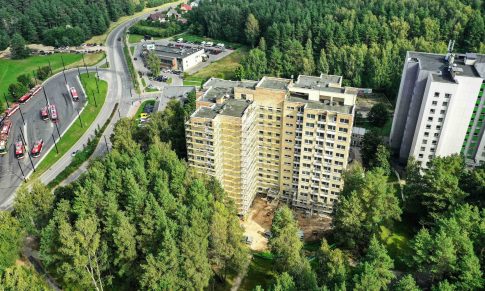 VILNIUS TECH pradeda renovuoti vieną didžiausių bendrabučių Saulėtekyje: studentų gyvenimo sąlygų gerinimui skirta apie 12,8 mln. eurų