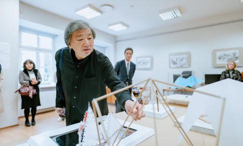 „Buvau labai nusivylęs savo profesija“: kaip gimė architekto Shigeru Ban legenda