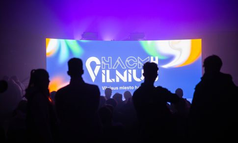 Vilnius vėl kviečia kūrėjus: hakatonas „Hack4Vilnius“ ieškos sprendimų realiems miesto iššūkiams