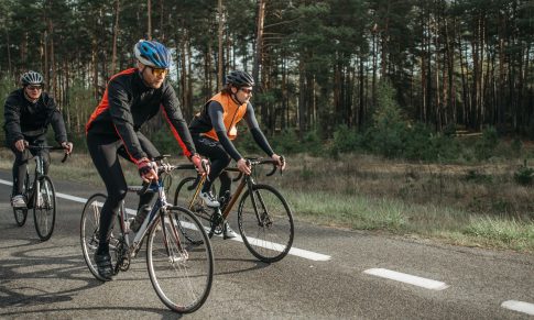 Naujausia „Eurobarometro“ apklausa: lietuvių fizinis aktyvumas auga, o kasdieniu judumu lenkia ES vidurkį