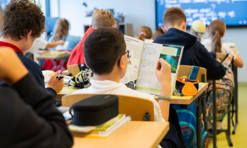 Lietuvių kalbos ir literatūros bendroji programa papildoma ukrainiečių literatūros klasiko Taraso Ševčenkos kūriniais
